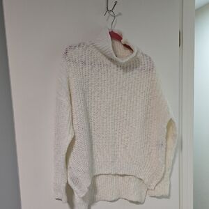 POL White Turtleneck Sweater